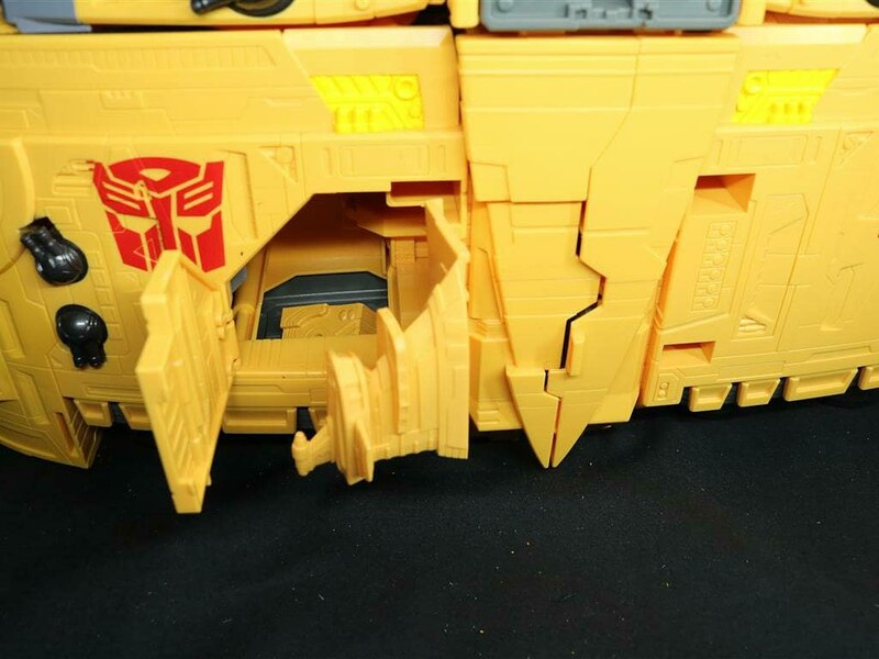 Kingdom Titan Class Autobot Ark Gap Fillers And More Upgrades From Funbie Studios  (7 of 32)